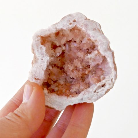 rose quartz geode place 8 healing